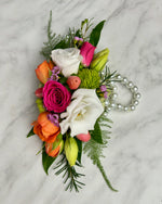 Load image into Gallery viewer, Aurelia Corsage