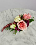 Load image into Gallery viewer, Anahia Corsage