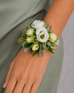 Load image into Gallery viewer, Bianca Corsage