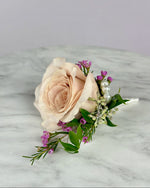 Load image into Gallery viewer, Florence Boutonnière