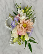 Load image into Gallery viewer, Juliet Corsage