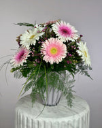 Load image into Gallery viewer, Glorious Gerbera
