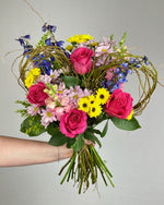 Load image into Gallery viewer, Heartstrings Bouquet
